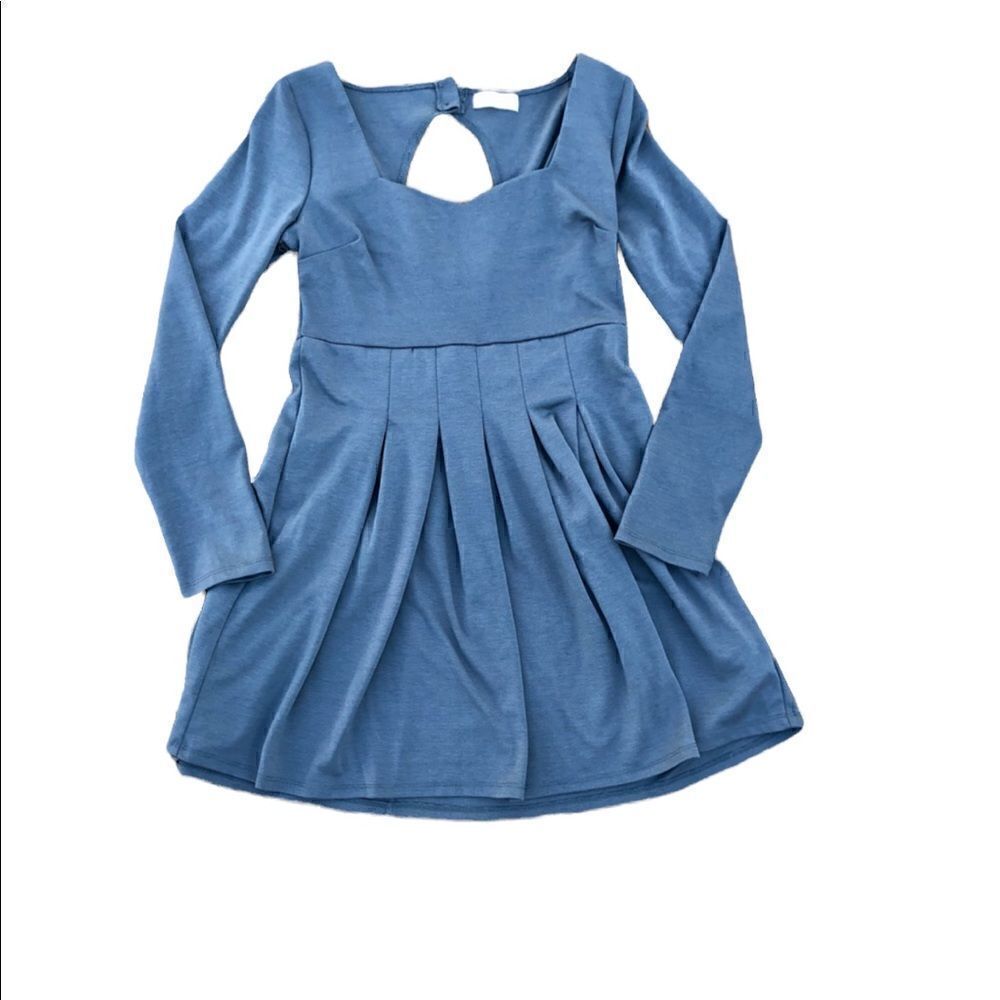 ALTAR’D STATE Grey Long Sleeve Pleated Dress Size Large